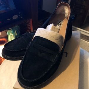 Uggs Charlie moccasins